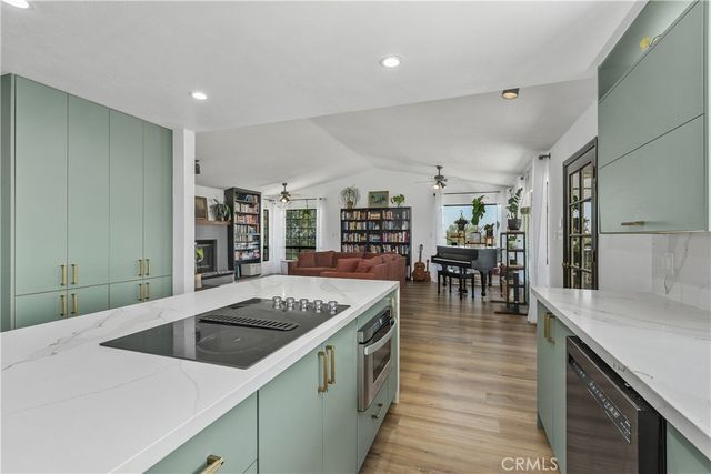 27830 Hemet Street, Hemet, CA 92544