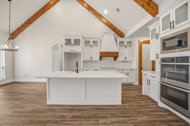 198 Cedar Mountain Drive, Weatherford, TX 76085