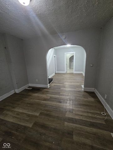 1525 Villa Avenue, Indianapolis, IN 46203
