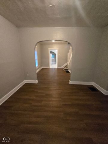 1525 Villa Avenue, Indianapolis, IN 46203
