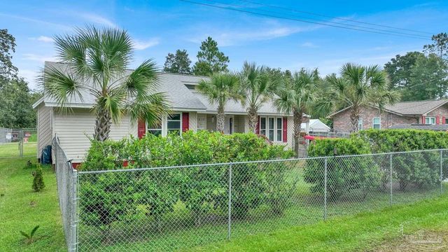 6416 Misty Lake Dr, Milton, FL 32570