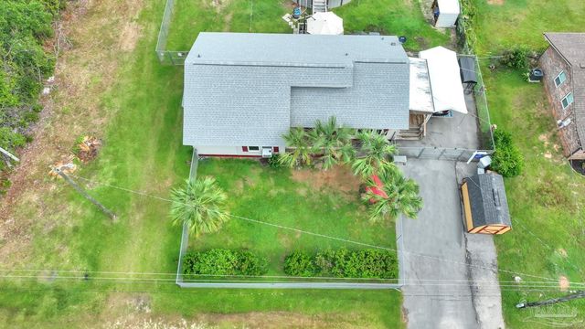 6416 Misty Lake Dr, Milton, FL 32570