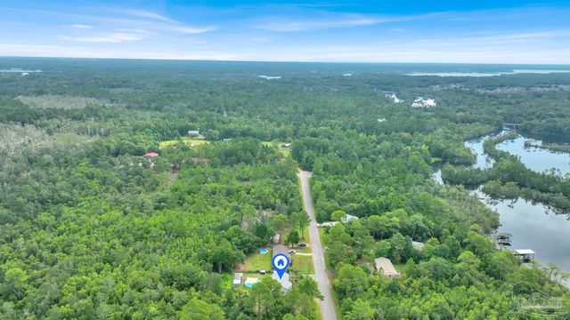 6416 Misty Lake Dr, Milton, FL 32570