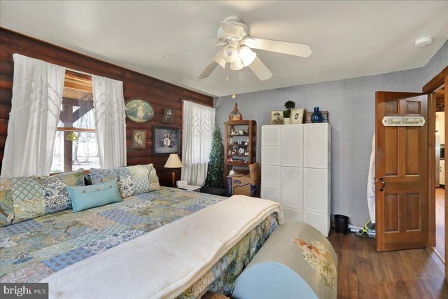 31 BROAD AX PASS, Morgantown, PA 19543