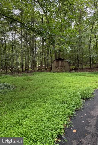 31 BROAD AX PASS, Morgantown, PA 19543