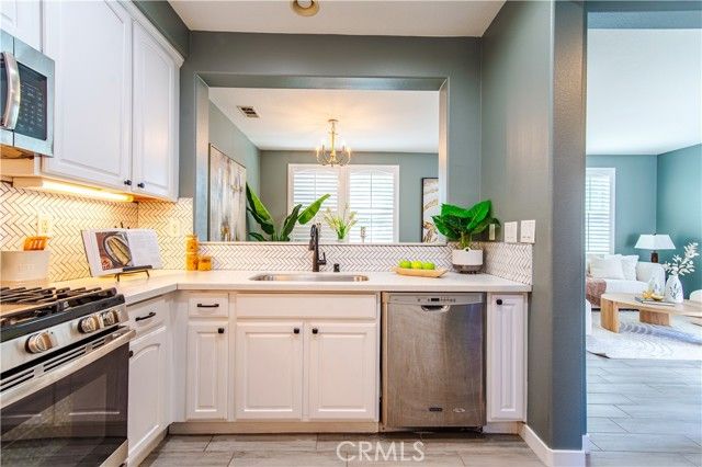 21 Thorp, Ladera Ranch, CA 92694