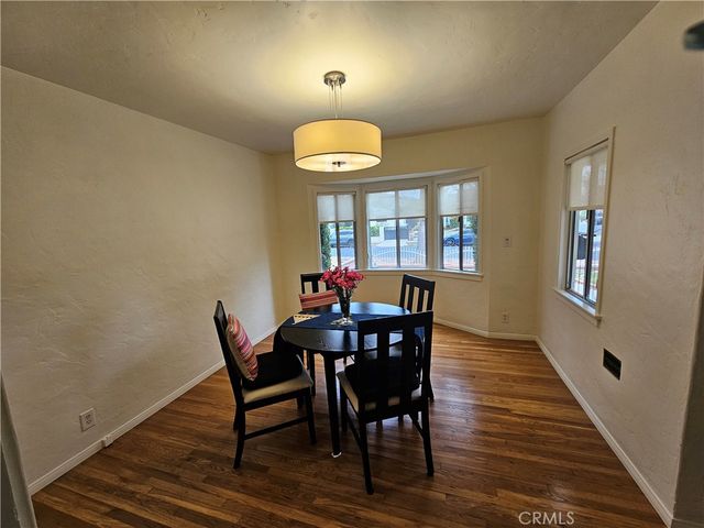 5703 Beck Avenue, North Hollywood, CA 91601