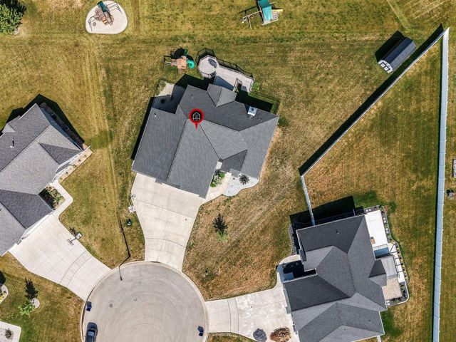 1997 Dobby STREET, De Pere, WI 54115