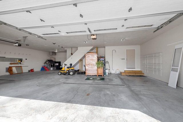 1997 Dobby STREET, De Pere, WI 54115