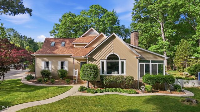 2504 Whippletree Drive, Raleigh, NC 27603