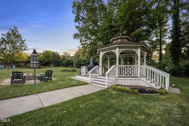 2504 Whippletree Drive, Raleigh, NC 27603