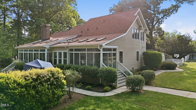 2504 Whippletree Drive, Raleigh, NC 27603