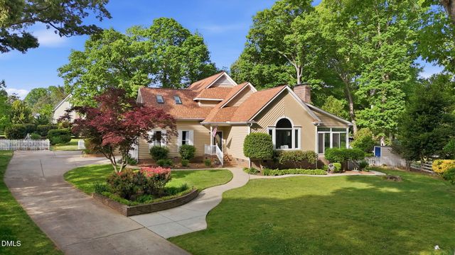 2504 Whippletree Drive, Raleigh, NC 27603