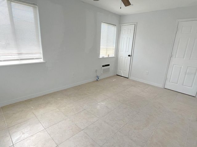 24 LYNN WAY 26, Madeira Beach, FL 33708