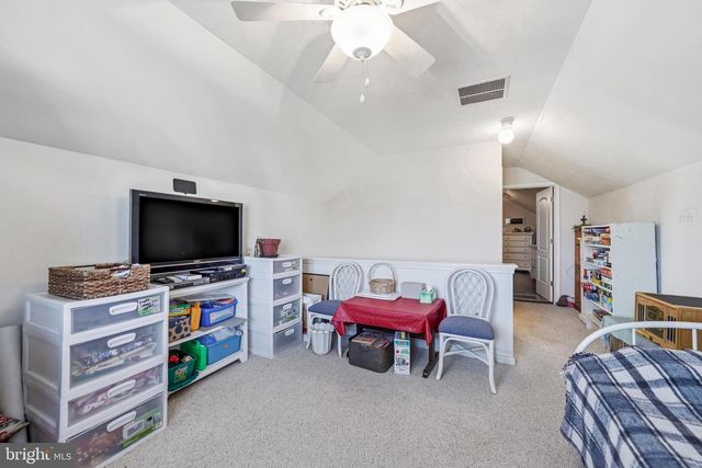 112 BLUE HERON DR, West Deptford, NJ 08086