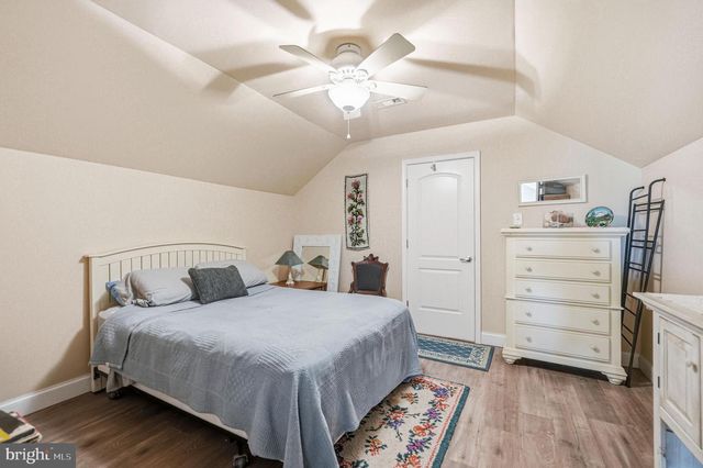 112 BLUE HERON DR, West Deptford, NJ 08086