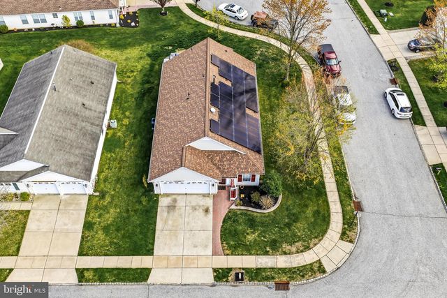 112 BLUE HERON DR, West Deptford, NJ 08086