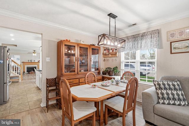 112 BLUE HERON DR, West Deptford, NJ 08086