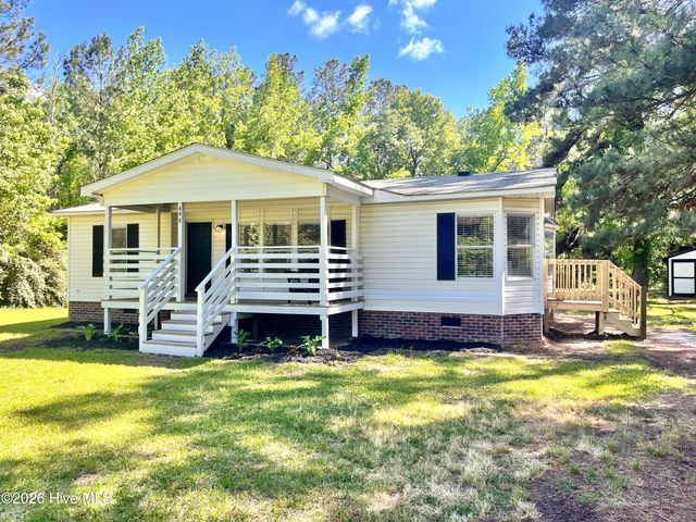 498 Arvida Spur Road, Rocky Point, NC 28457