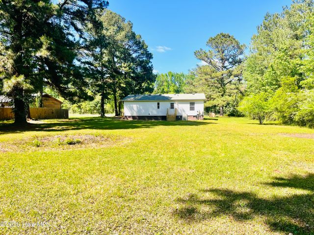 498 Arvida Spur Road, Rocky Point, NC 28457