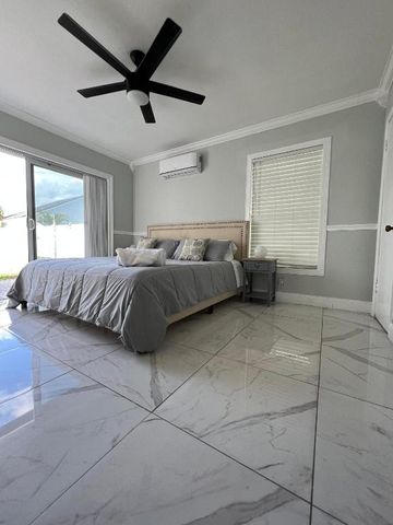 2465 Southridge Road, Delray Beach, FL 33444