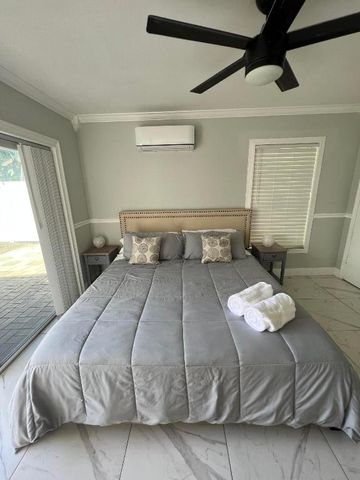 2465 Southridge Road, Delray Beach, FL 33444