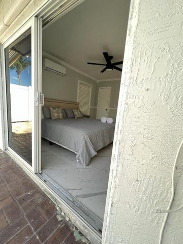 2465 Southridge Road, Delray Beach, FL 33444