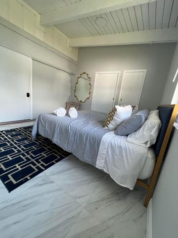 2465 Southridge Road, Delray Beach, FL 33444