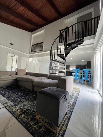 2465 Southridge Road, Delray Beach, FL 33444