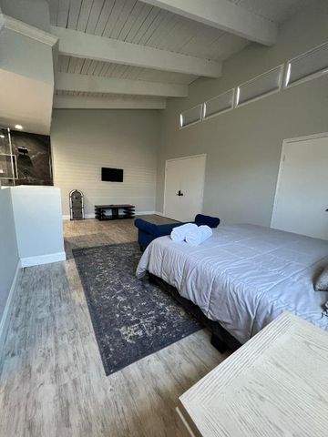 2465 Southridge Road, Delray Beach, FL 33444