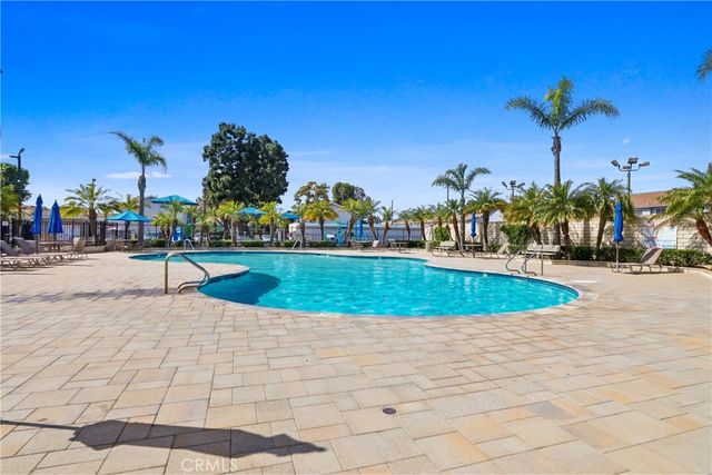 19861 Keswick, Huntington Beach, CA 92646