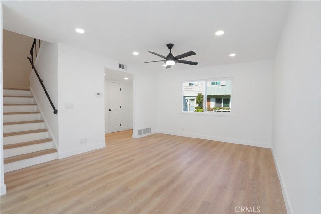 Image 4 of property listing at 19861 Keswick, Huntington Beach, CA 92646