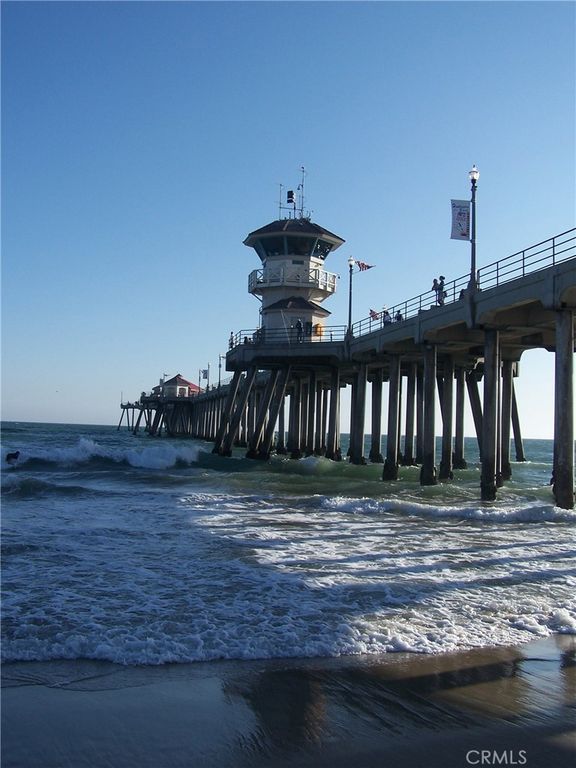 Image 46 of property listing at 19861 Keswick, Huntington Beach, CA 92646