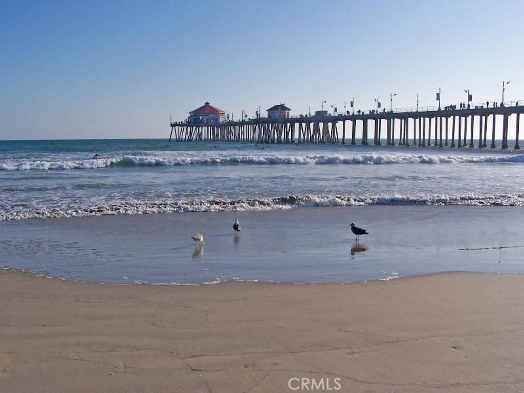 Image 48 of property listing at 19861 Keswick, Huntington Beach, CA 92646