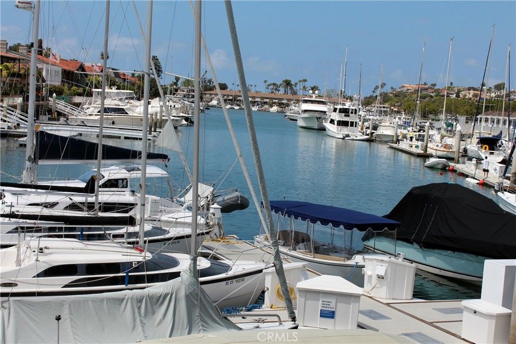 Image 53 of property listing at 19861 Keswick, Huntington Beach, CA 92646