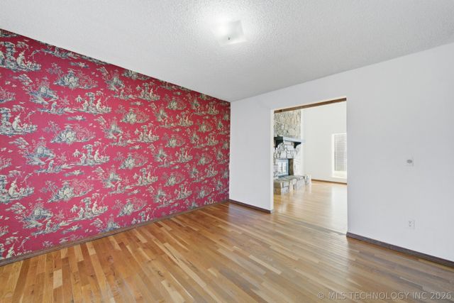 8601 E 78th Place, Tulsa, OK 74133