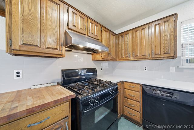 8601 E 78th Place, Tulsa, OK 74133