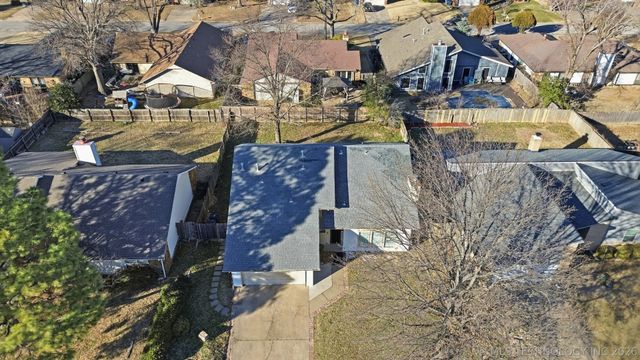 8601 E 78th Place, Tulsa, OK 74133