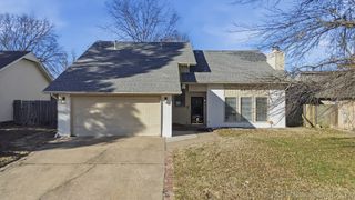 8601 E 78th Place, Tulsa, OK 74133