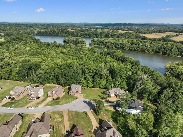 402 Zephyr Cv, Lebanon, TN 37087