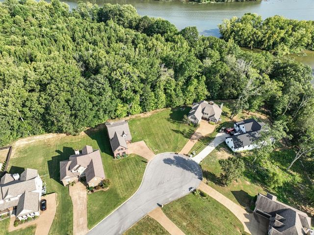 402 Zephyr Cv, Lebanon, TN 37087