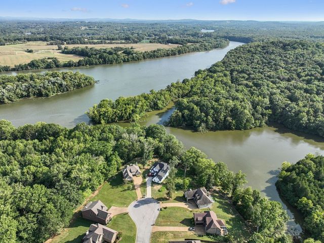 402 Zephyr Cv, Lebanon, TN 37087