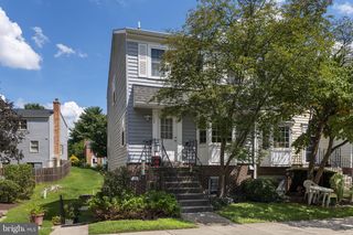124 BARNSFIELD CT #216, Gaithersburg, MD 20878