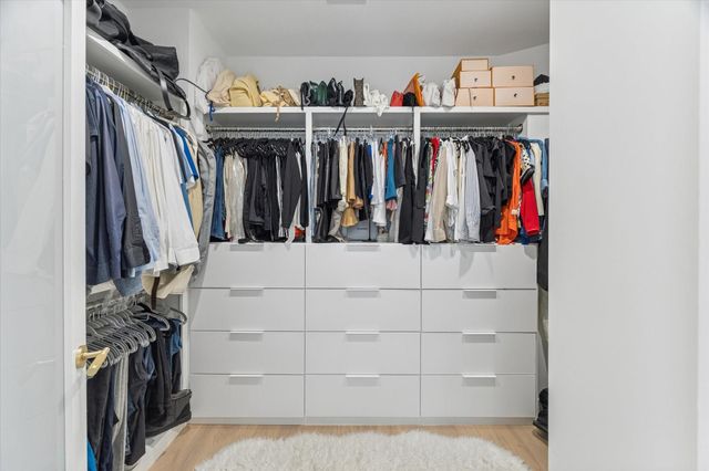 2224 Mid Lane, Houston, TX 77027