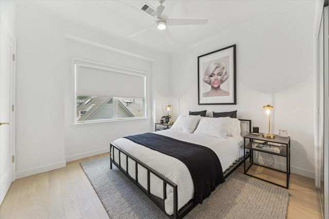 2224 Mid Lane, Houston, TX 77027