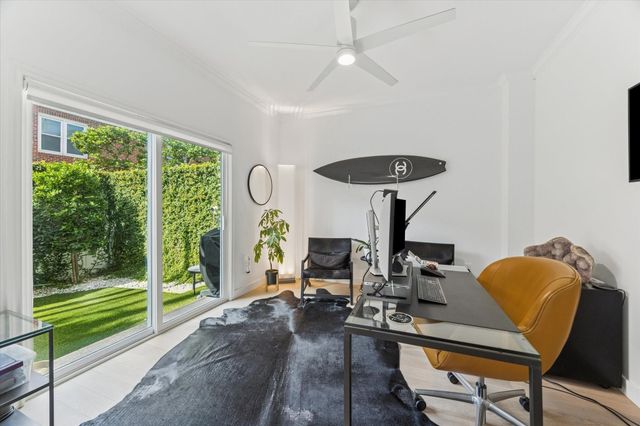 2224 Mid Lane, Houston, TX 77027