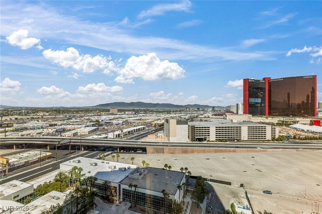 2000 North Fashion Show Drive 2414, Las Vegas, NV 89109