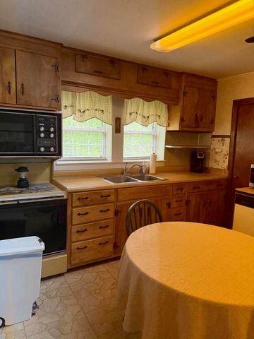 1142 Pineville Road, Chattanooga, TN 37405