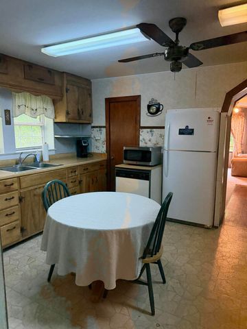 1142 Pineville Road, Chattanooga, TN 37405