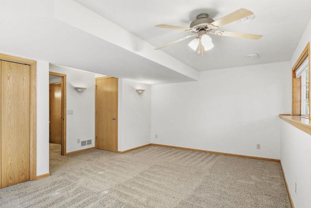 104 Maria Lane, Cottage Grove, WI 53527